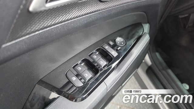 Kia Sportage (V) Gasoline 1.6 Turbo 2WD Prestige 2022 — фото 27