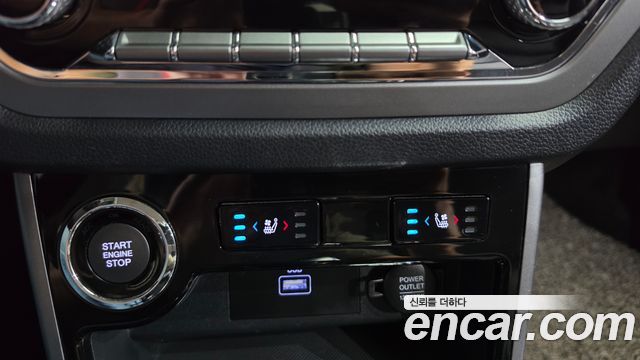 KG Mobility (SsangYong) Beautiful Korando Gasoline 1.5 2WD C5 Plus 2022 — фото 12