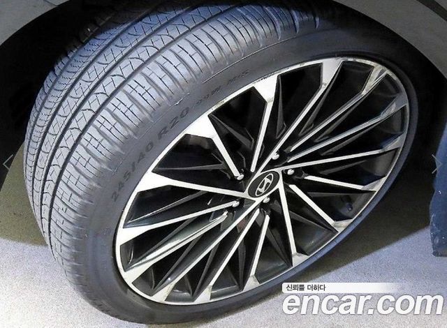 Hyundai Grandeur (GN7) 3,5 Gasoline 4WD Calligraphy 2023 — фото 23