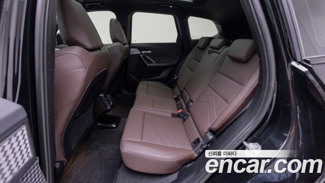 BMW X1 (U11) sDrive 20i M Sport 2024 — фото 15