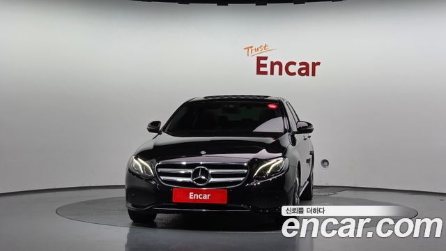 Mercedes-Benz E-Class (W213) E300 Avantgarde 2019 — фото 3