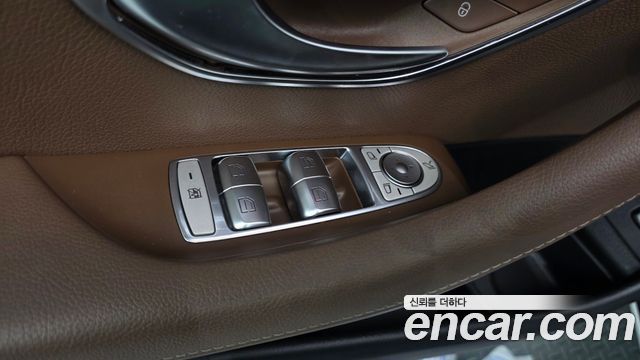 Mercedes-Benz E-Class (W213) E300 Avantgarde 2019 — фото 35