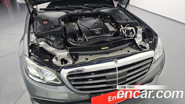 Mercedes-Benz E-Class (W213) E300 4MATIC Exclusive 2020 — фото 6
