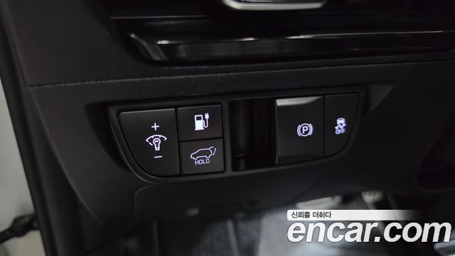 Kia EV6 Long Range 4WD GT Line 2023 — фото 20