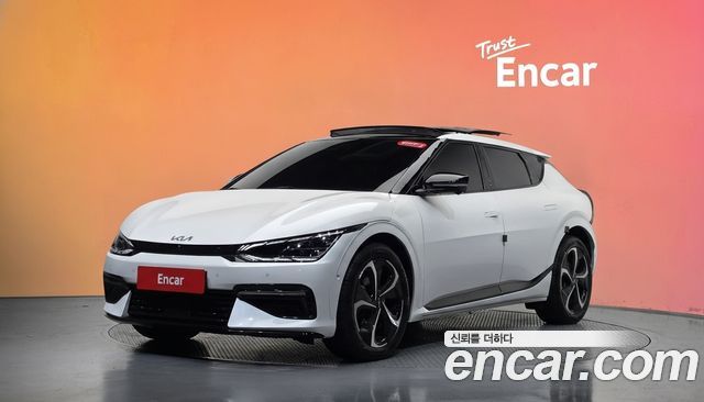 Kia EV6 Long Range 4WD GT Line 2023 — фото 1