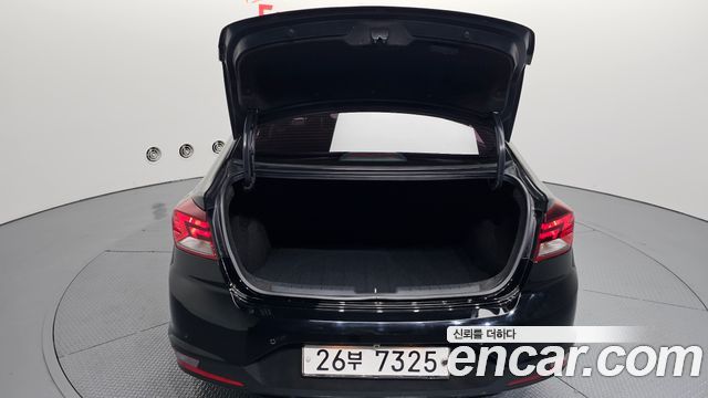 Hyundai Avante (AD) 1.6 Smart Choice 2020 — фото 23