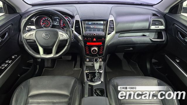 KG Mobility (SsangYong) Tivoli LX 2WD HI-DLX 2016 — фото 7