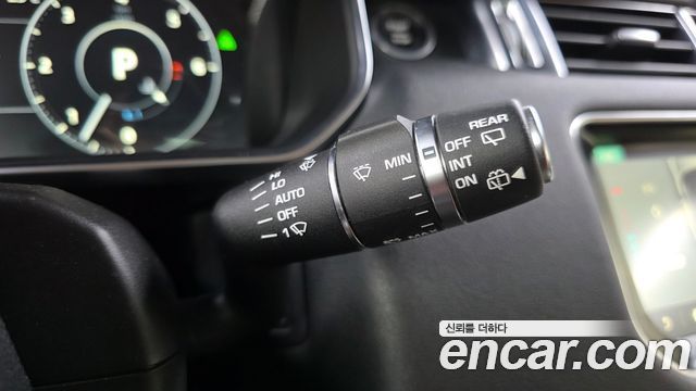 Land Rover Range Rover Sport (II) 3.0 SDV6 HSE Dynamic 2017 — фото 27