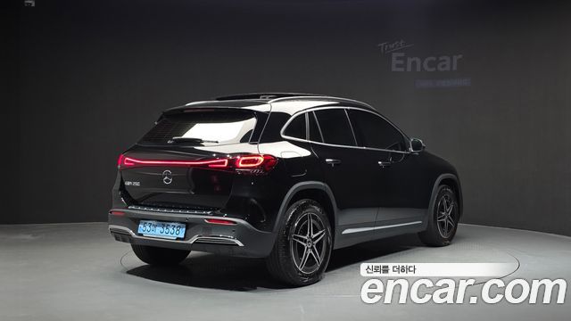Mercedes-Benz EQA (H243) EQA250 AMG Line 2023 — фото 2
