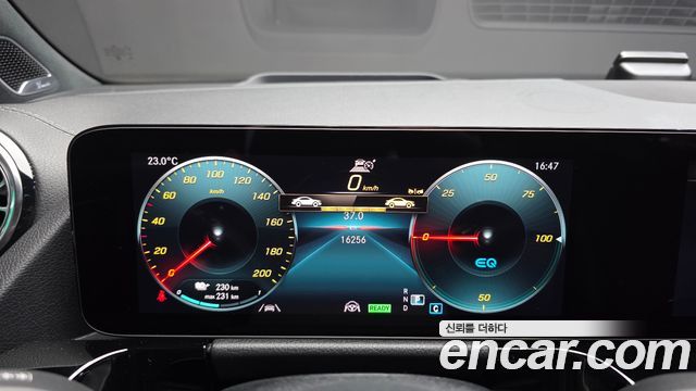 Mercedes-Benz EQA (H243) EQA250 AMG Line 2023 — фото 8