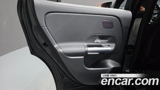 Mercedes-Benz EQA (H243) EQA250 AMG Line 2023 — фото 25