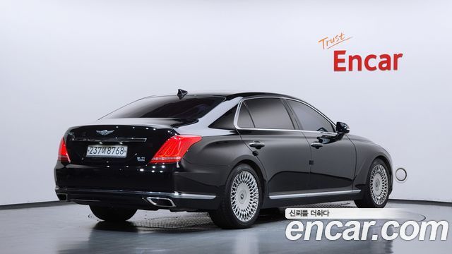 Genesis EQ900 3.3 T-GDI AWD Premiun Luxury 2017 — фото 2