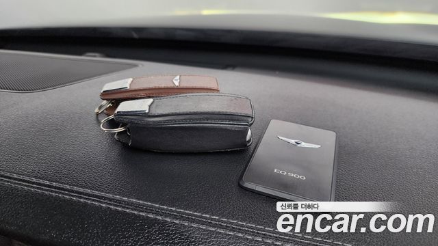 Genesis EQ900 3.3 T-GDI AWD Premiun Luxury 2017 — фото 31