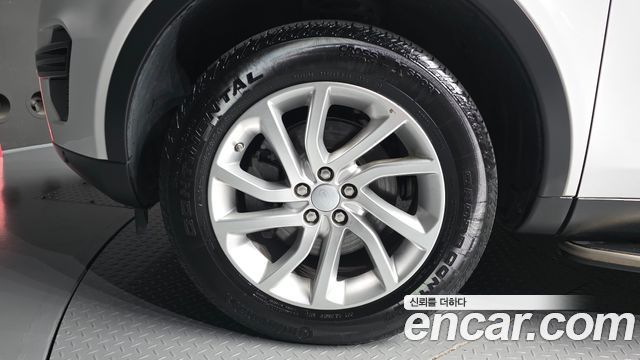 Land Rover Discovery Sport 2.0 TD4 SE (150PS) 2018 — фото 5