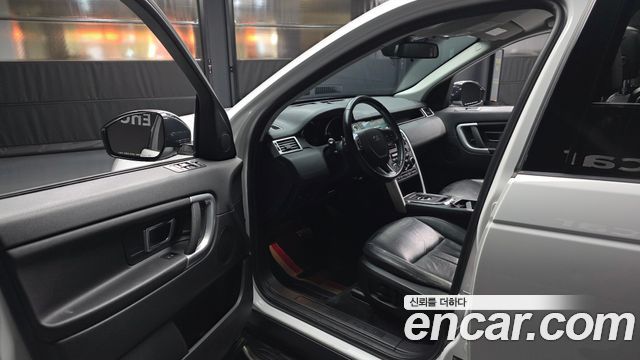 Land Rover Discovery Sport 2.0 TD4 SE (150PS) 2018 — фото 10