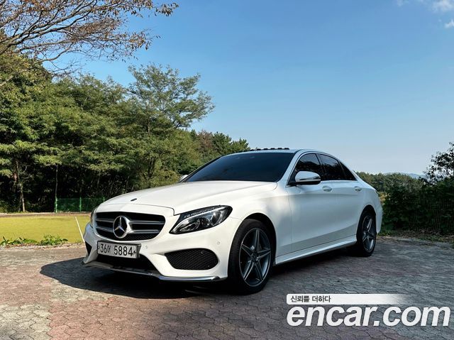 Mercedes-Benz C-Class (W205) C200 4MATIC AMG Line