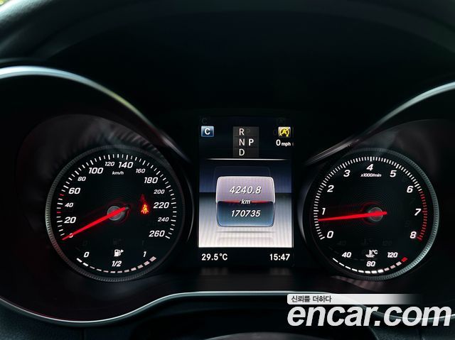 Mercedes-Benz C-Class (W205) C200 4MATIC AMG Line 2018 — фото 8