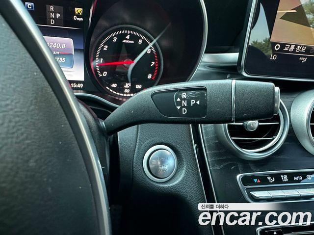 Mercedes-Benz C-Class (W205) C200 4MATIC AMG Line 2018 — фото 10