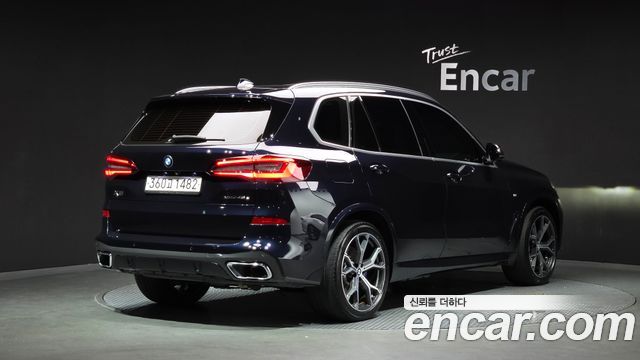 BMW X5 (G05) xDrive 45e M Sport 2020 — фото 2
