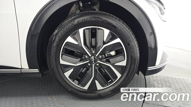 Kia EV6 Long Range 4WD Earth 2024 — фото 27
