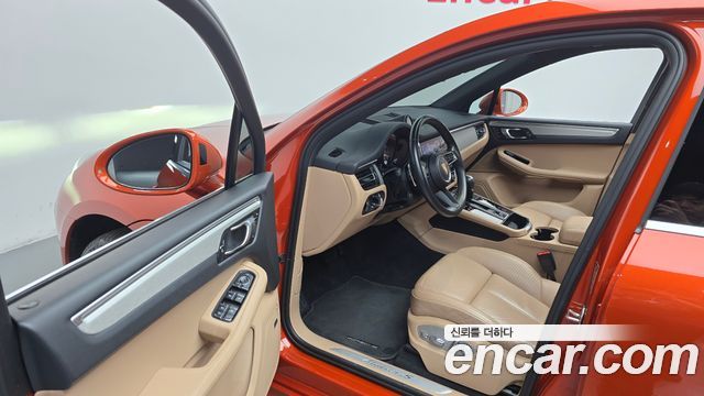Porsche Macan 2.9 S 2023 — фото 10