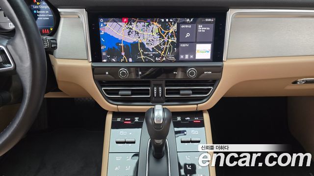 Porsche Macan 2.9 S 2023 — фото 12