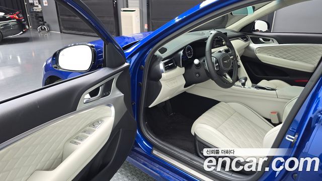 Genesis G70 Shooting Brake Gasoline 2.5T 2WD 2025 — фото 10