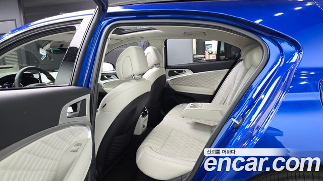 Genesis G70 Shooting Brake Gasoline 2.5T 2WD 2025 — фото 11