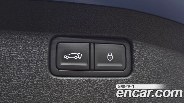 Genesis G70 Shooting Brake Gasoline 2.5T 2WD 2025 — фото 27