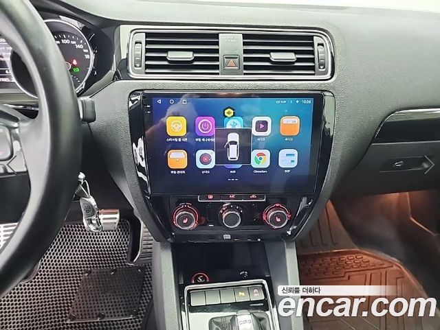 Volkswagen Jetta 2.0 TDI BlueMotion 6th 2015 — фото 15