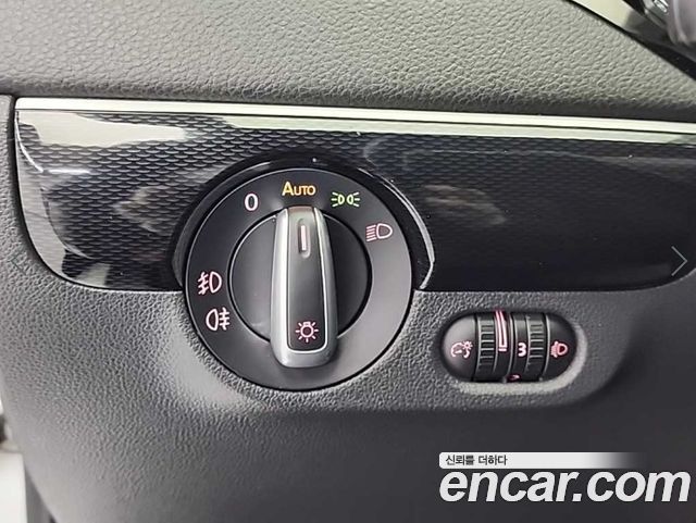Volkswagen Jetta 2.0 TDI BlueMotion 6th 2015 — фото 22
