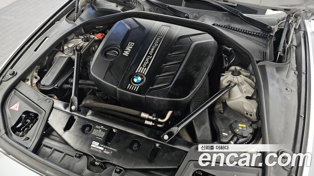 BMW 5 Series (F10) 520d Luxury 2014 — фото 6