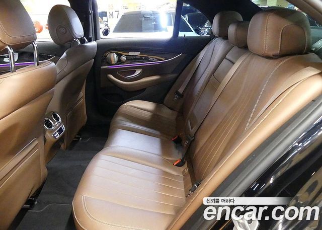 Mercedes-Benz E-Class (W213) E450 4MATIC Exclusive 2023 — фото 22
