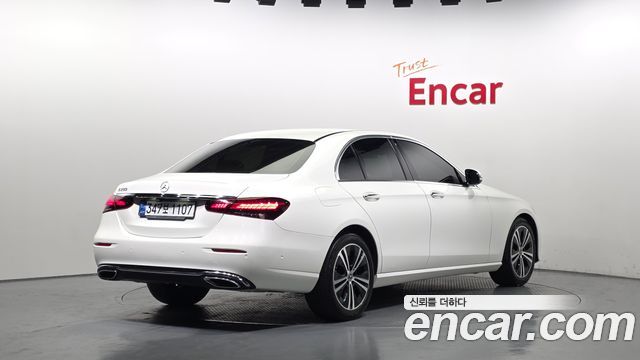 Mercedes-Benz E-Class (W213) E250 Avantgarde 2021 — фото 2