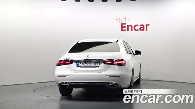 Mercedes-Benz E-Class (W213) E250 Avantgarde 2021 — фото 4