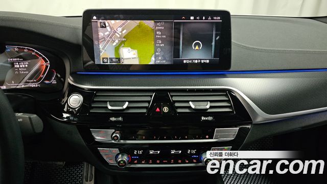 BMW 5 Series (G30) 523d M Sport 2023 — фото 12