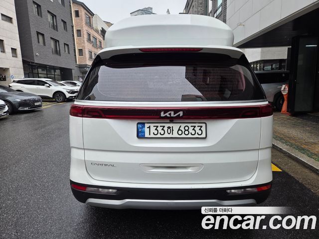 Kia Carnival (IV) Gasoline 9-seater Limousine(Special vehicle) 2023 — фото 4