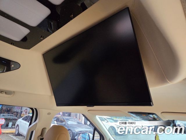 Kia Carnival (IV) Gasoline 9-seater Limousine(Special vehicle) 2023 — фото 15