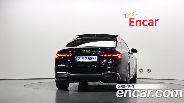 Audi A5 (F5) 40 TFSI Quattro Premium Sportback 2024 — фото 4