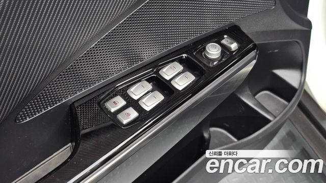 KG Mobility (SsangYong) Tivoli Air 1.6 RX 2WD 2017 — фото 21