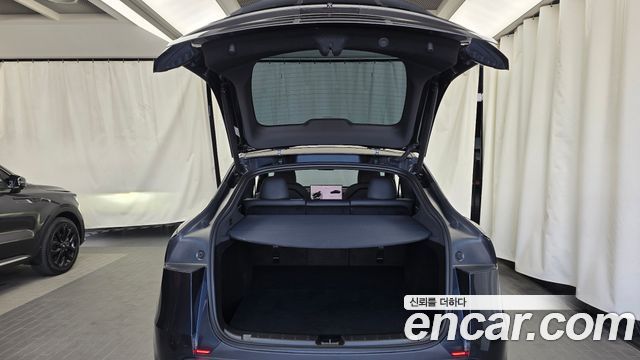 Tesla Model Y Premium Long Range AWD 2026 — фото 20