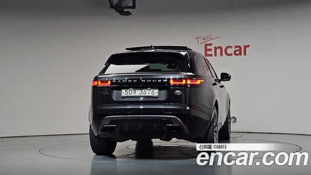 Land Rover Range Rover Velar 3.0 D300 R-Dynamic HSE 2018 — фото 4