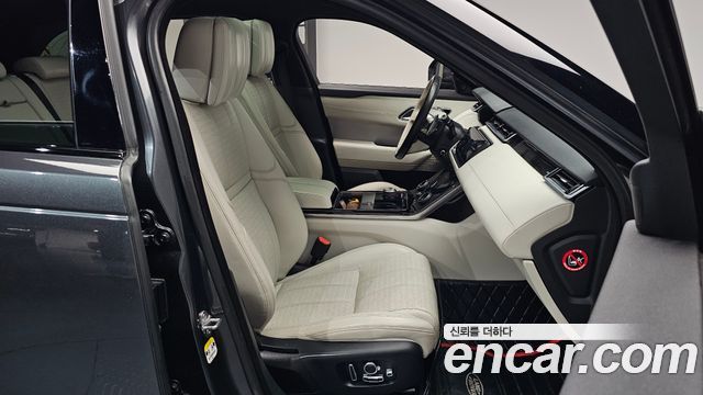 Land Rover Range Rover Velar 3.0 D300 R-Dynamic HSE 2018 — фото 26
