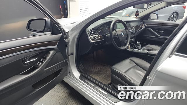 BMW 5 Series (F10) 520d 2013 — фото 10