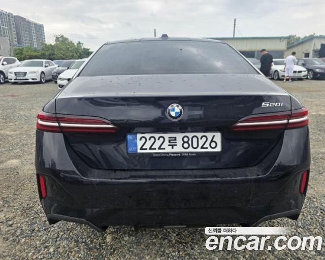 BMW 5 Series (G60) 520i M Sport 2026 — фото 2