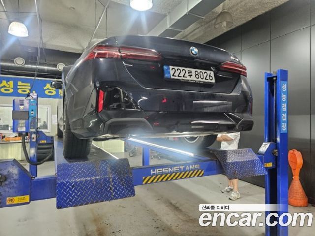 BMW 5 Series (G60) 520i M Sport 2026 — фото 15