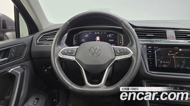 Volkswagen Tiguan (II) 2.0 TDI Prestige 2023 — фото 13
