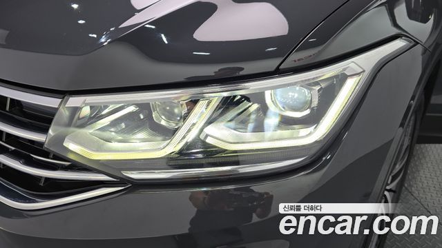 Volkswagen Tiguan (II) 2.0 TDI Prestige 2023 — фото 22