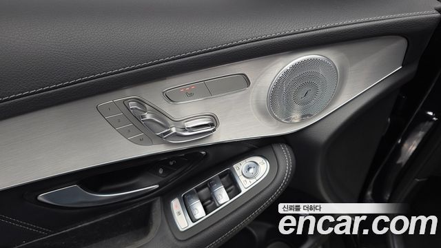 Mercedes-Benz GLC-Class (X253) AMG GLC63 4MATIC+ 2019 — фото 20