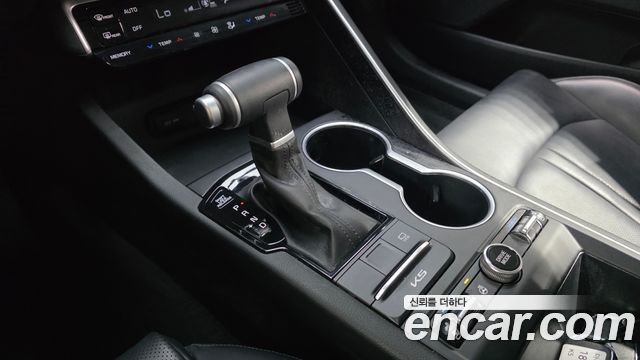 Kia K5 (III) 2.0 LPI(Renter car) Trandy 2023 — фото 9